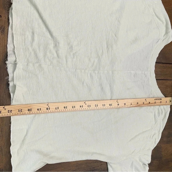 Anthropologie Daily Practice lightweight x-back pullover top. Medium, pale green - Picture 4 of 9